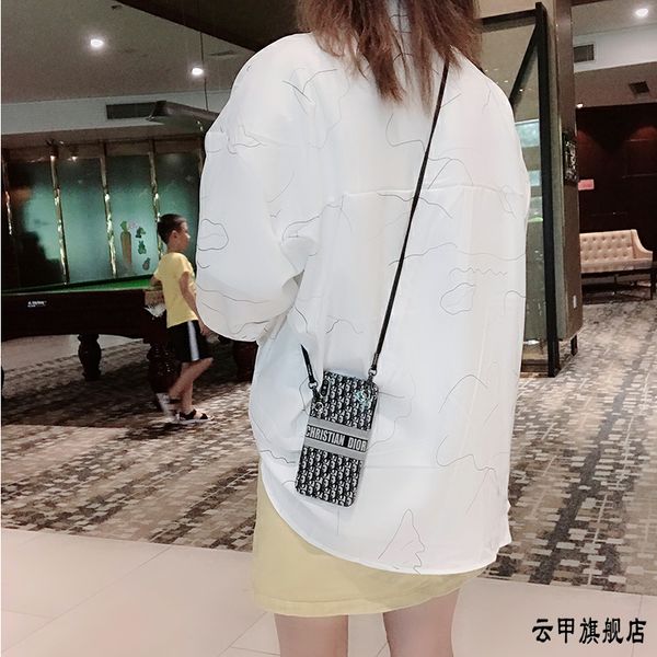 Case+Film) embroidery iPhone 11 12 pro max cases for girls apple xs XR phone case with Screen Protector DR luxury cellphone shell
Case+Film) embroidery iPhone 11 12 pro max cases for girls apple xs XR phone case with Screen Protector DR luxury cellphone shell