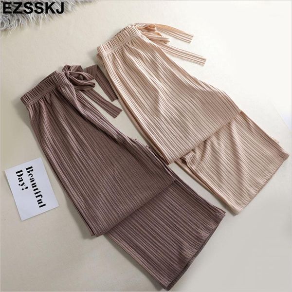 2019 summer casual chiffon straight pants for women female drawstring loose high waist wide leg pants solid elegant trousers1, Black;white
2019 summer casual chiffon straight pants for women female drawstring loose high waist wide leg pants solid elegant trousers1, Black;white