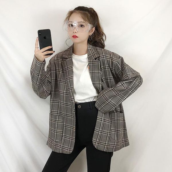 spring autumn women's retro plaid single button notched collar long sleeve suit coat1, White;black
spring autumn women's retro plaid single button notched collar long sleeve suit coat1, White;black