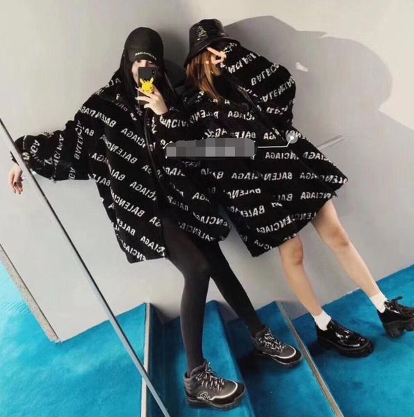 new winter plus cashmere coat female cashmere cardigan korean version of the loose large fur cotton-padded coat full web celebrity ja, Black
new winter plus cashmere coat female cashmere cardigan korean version of the loose large fur cotton-padded coat full web celebrity ja, Black