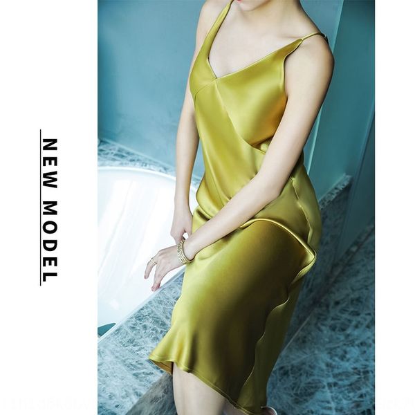 2020 suspender skirt dressdress dresssummer new triacetic acid sling women's summer french v-neck temperament satin dress skirt frdwl, Black;gray
2020 suspender skirt dressdress dresssummer new triacetic acid sling women's summer french v-neck temperament satin dress skirt frdwl, Black;gray