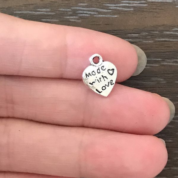 wholesale diy charms small made with love heart charm antique silver tone pendant charm for bracelet necklace earring zipper pulls jewelry, Bronze;silver
wholesale diy charms small made with love heart charm antique silver tone pendant charm for bracelet necklace earring zipper pulls jewelry, Bronze;silver
