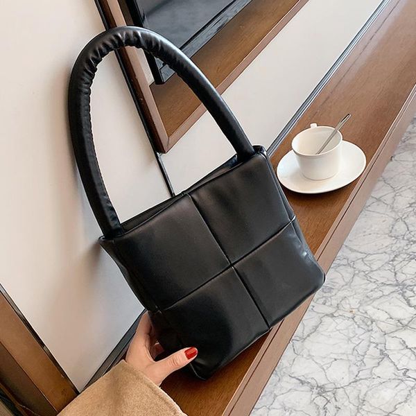 small cute quilt bags for women handbags female shoulder bags ladies 2021 winter pu leather crossbody shopper purse
small cute quilt bags for women handbags female shoulder bags ladies 2021 winter pu leather crossbody shopper purse