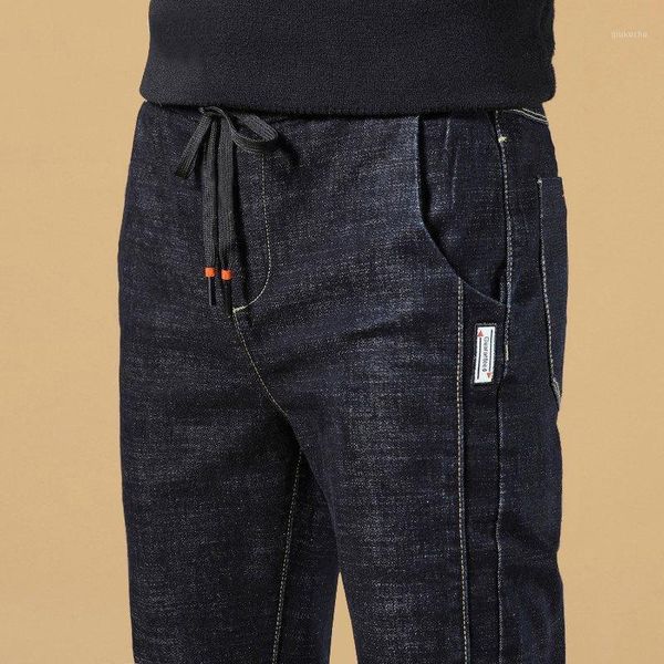 2020 new spring and autumn men's jeans slim feet pants korean style trendy denim long pants for men undefined jeans for men1, Blue
2020 new spring and autumn men's jeans slim feet pants korean style trendy denim long pants for men undefined jeans for men1, Blue