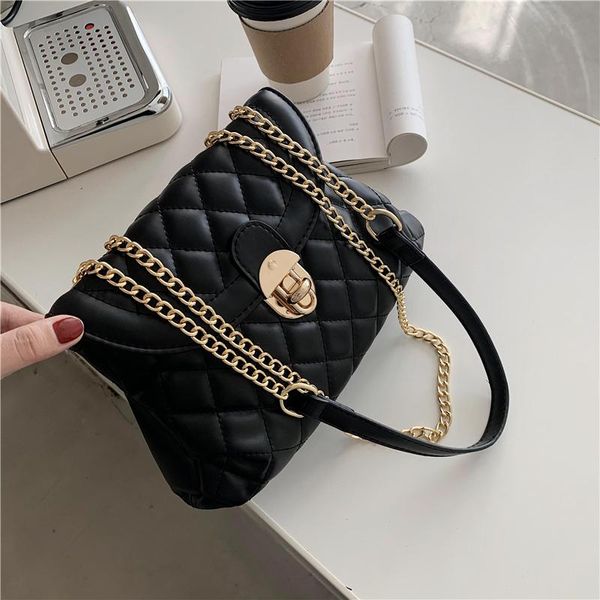 малая кожа pu crossbody сумка для сумки для женщин 2020 цепного плечо сумки женских trend классического мешка рук
малая кожа pu crossbody сумка для сумки для женщин 2020 цепного плечо сумки женских trend классического мешка рук