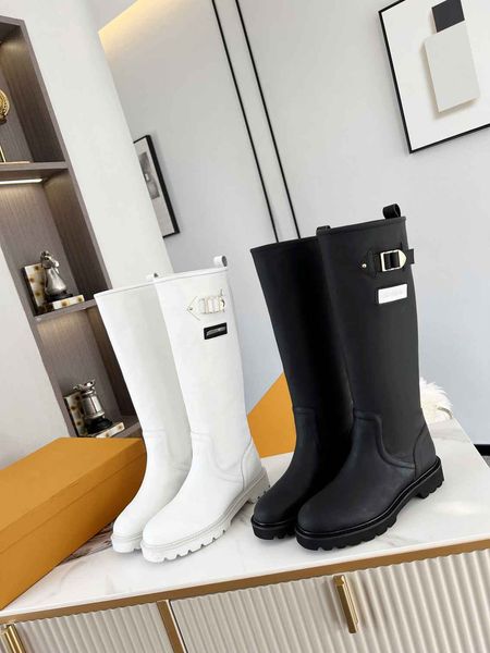 designers new luxurys autumn&winter women ankle/half boots high-comfortable black white casual leather boots brand wholesale shoes size 4.5-
designers new luxurys autumn&winter women ankle/half boots high-comfortable black white casual leather boots brand wholesale shoes size 4.5-