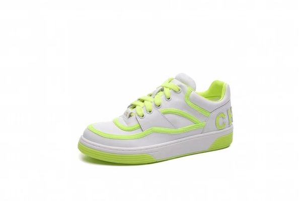 r leather casual shoes with bright colors in low and comfortable sizes of 35-40, Black
r leather casual shoes with bright colors in low and comfortable sizes of 35-40, Black