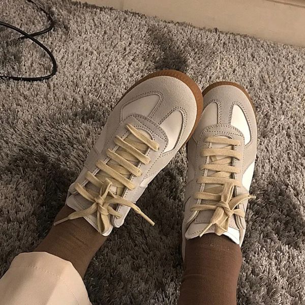 fashion mens womens runner shoes lace-up round head color matching cross flats luxury designer loafers sneakers plus size, Black
fashion mens womens runner shoes lace-up round head color matching cross flats luxury designer loafers sneakers plus size, Black