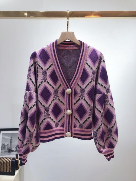 2020 autumn winter europe goods new sweater cardigan western style jacket v-neck wear long-sleeved fashionable flower sweater, White;black
2020 autumn winter europe goods new sweater cardigan western style jacket v-neck wear long-sleeved fashionable flower sweater, White;black
