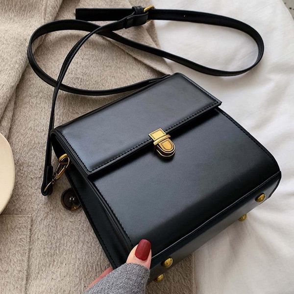 new 2020 trend women's retro square cross body shoulder bags solid color pu leather vintage messenger bag female designer bag
new 2020 trend women's retro square cross body shoulder bags solid color pu leather vintage messenger bag female designer bag