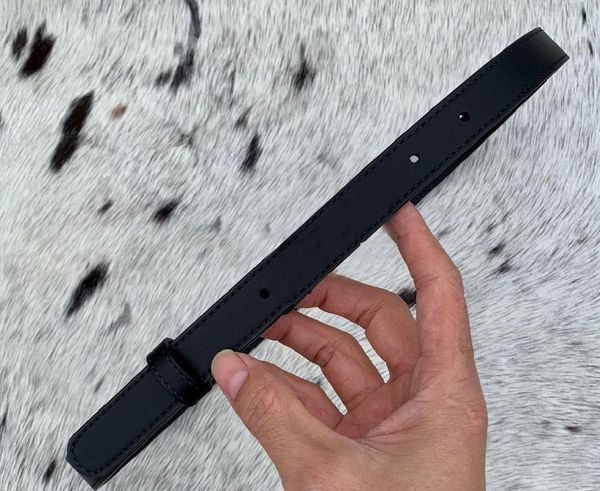 2020 new belt womens mens designer belts leather black women new style shiny belt ing, Black;brown
2020 new belt womens mens designer belts leather black women new style shiny belt ing, Black;brown