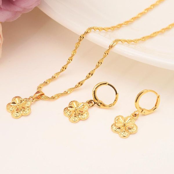 bangrui fashion necklace earring set women party gift gold color flower necklace earrings jewelry sets, Silver
bangrui fashion necklace earring set women party gift gold color flower necklace earrings jewelry sets, Silver