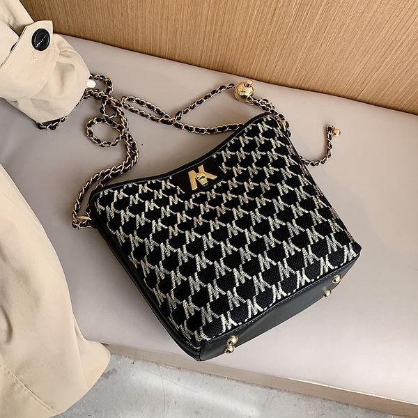 5avpe нового маленького плечо моды bagwomen 2020 красный чистый среднего плечо мешок универсальных моды сумка pohpr
5avpe нового маленького плечо моды bagwomen 2020 красный чистый среднего плечо мешок универсальных моды сумка pohpr