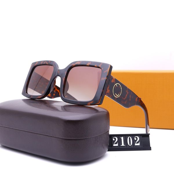 five colors 2021 fashion men and women sunglasses luxurys designers sunglasses driving polarized glasses with box 2102, White;black
five colors 2021 fashion men and women sunglasses luxurys designers sunglasses driving polarized glasses with box 2102, White;black