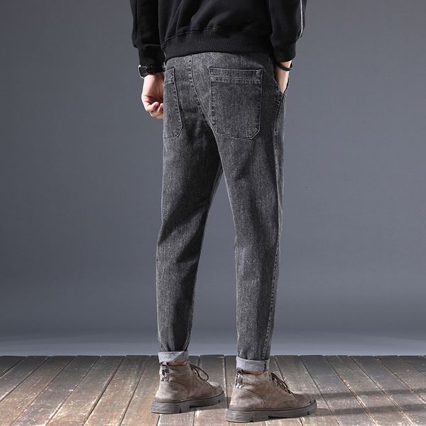 2020 high end fashion brand early autumn smoke grey jeans men's slim small feet korean trend elastic versatile, Blue
2020 high end fashion brand early autumn smoke grey jeans men's slim small feet korean trend elastic versatile, Blue