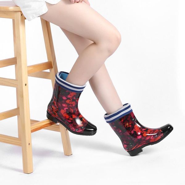 boots fashion leopard print rain anti-slip waterproof warm ladies printed tube water shoes rubber, Black
boots fashion leopard print rain anti-slip waterproof warm ladies printed tube water shoes rubber, Black