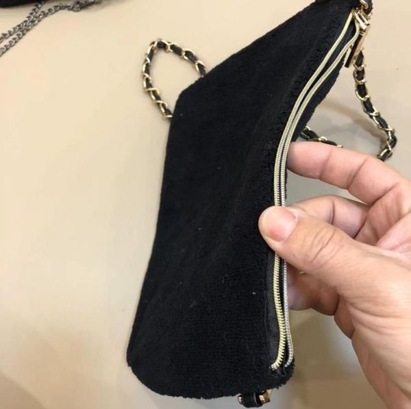 sell fashion black chain makeup bag famous party bag flannel shoulder bag 275x
sell fashion black chain makeup bag famous party bag flannel shoulder bag 275x