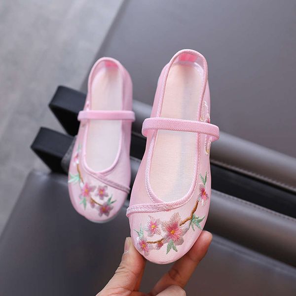 summer hanfu breathable gauze chine children's girl's embroidered old beijing cloth sho national sle sandals, Black;red
summer hanfu breathable gauze chine children's girl's embroidered old beijing cloth sho national sle sandals, Black;red