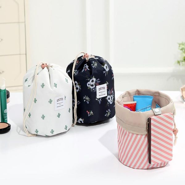 storage bags bakingchef drawstring flamingo cosmetic bag women travel makeup toiletry wash case eye shadow brush lipstick organizer1
storage bags bakingchef drawstring flamingo cosmetic bag women travel makeup toiletry wash case eye shadow brush lipstick organizer1