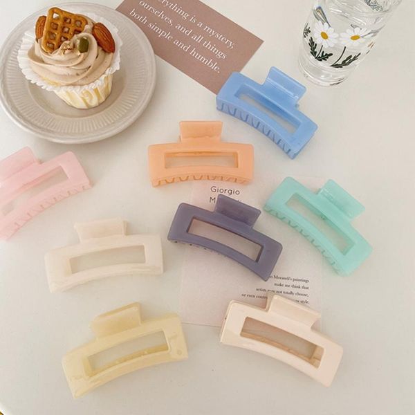 aomu 1pc площади пластиковые ins корейские красочные клипы chic волос девушки шпильки аксессуары краб зажим для волос для женщин
aomu 1pc площади пластиковые ins корейские красочные клипы chic волос девушки шпильки аксессуары краб зажим для волос для женщин