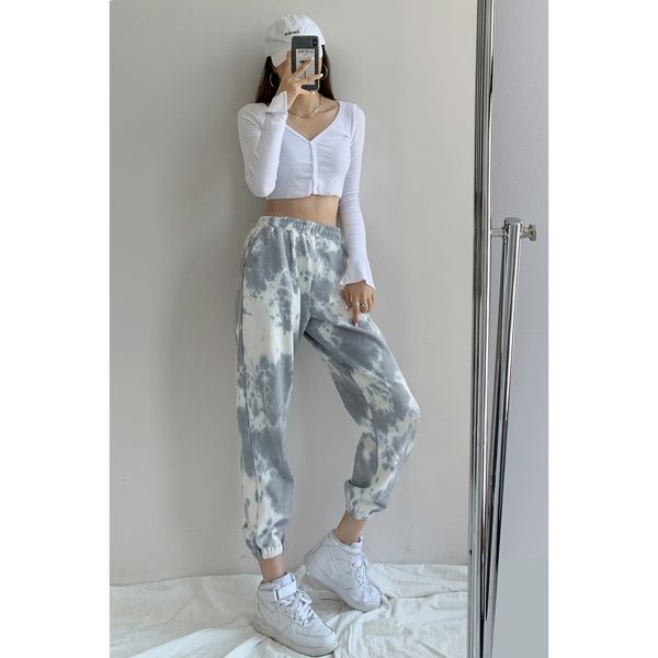 2021 new women's european american sweat tie-dyed down fall and winter elastic waistband pants on 831n, Black;white
2021 new women's european american sweat tie-dyed down fall and winter elastic waistband pants on 831n, Black;white