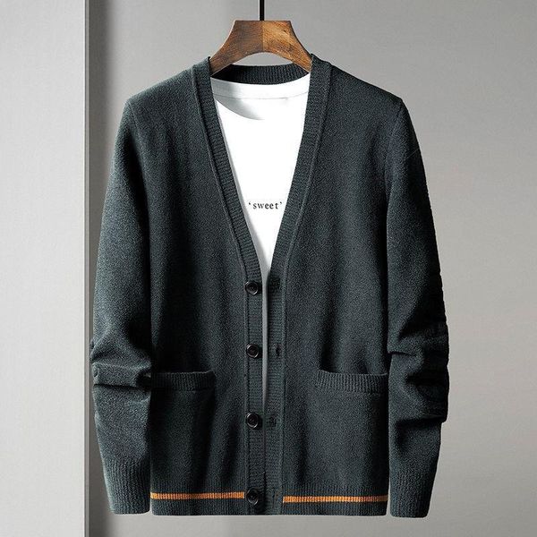 men's autumn new knitted sweater cardigan fashion handsome sweater contrast color knitted outer men's, White;black
men's autumn new knitted sweater cardigan fashion handsome sweater contrast color knitted outer men's, White;black