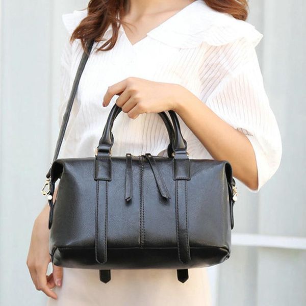 female simple large capacity composite messenger bag casual tote multi-function large shopping bag female shoulder b43-81
female simple large capacity composite messenger bag casual tote multi-function large shopping bag female shoulder b43-81