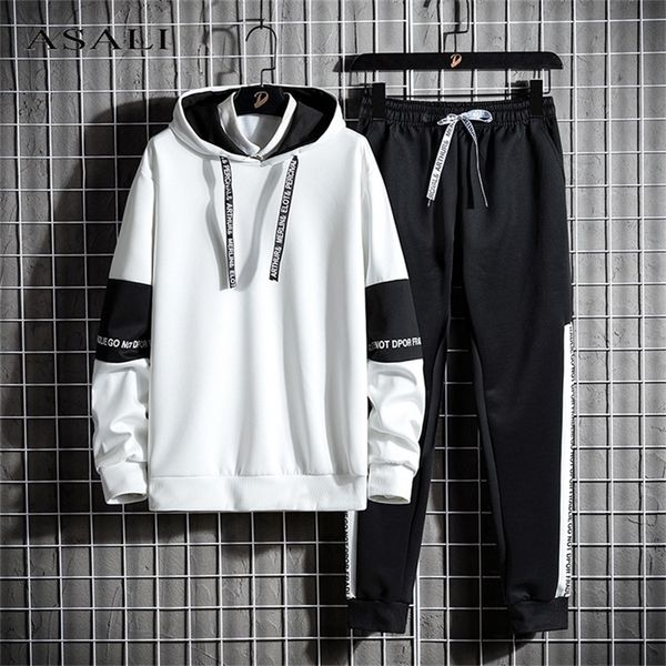 hoodies + sweatpants 2 pieces tracksuits sets men autumn winter casual track suit sportswear male patchwork hooded letter suits 201130, Gray
hoodies + sweatpants 2 pieces tracksuits sets men autumn winter casual track suit sportswear male patchwork hooded letter suits 201130, Gray