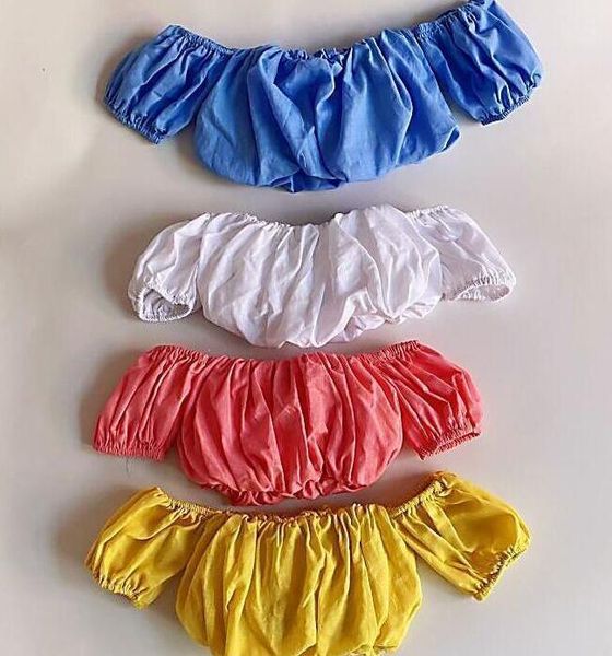 new style girls ruffles shirt summer puff sleeve cotton fashion girls blouse 2-7 t qh825 lj200812, White;black
new style girls ruffles shirt summer puff sleeve cotton fashion girls blouse 2-7 t qh825 lj200812, White;black