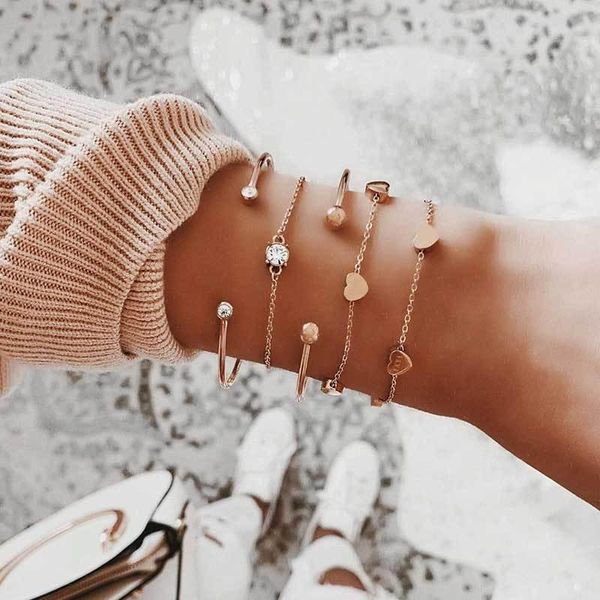 link, chain multi layer heart zircon alloy bracelets sets for girls woman fashion jewelry gifts summer holiday-ys, Black
link, chain multi layer heart zircon alloy bracelets sets for girls woman fashion jewelry gifts summer holiday-ys, Black