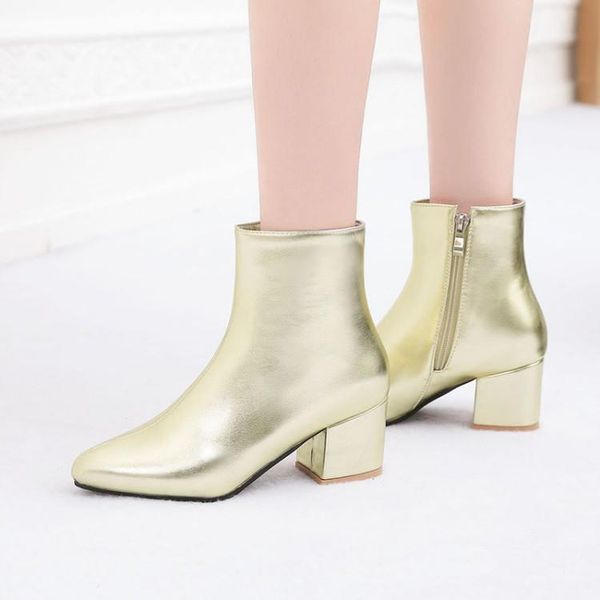 big size 11 12 13 14 in autumn and winter, the heel is thick and slim tall for ladies, ankle boots boots, Black
big size 11 12 13 14 in autumn and winter, the heel is thick and slim tall for ladies, ankle boots boots, Black