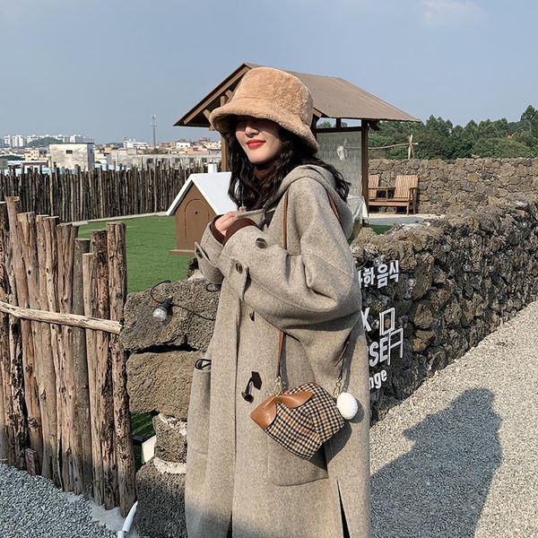 horn double-sided cashmere coat female 2021 new winter long thickening in the cape horn buckle cloth coat, Black
horn double-sided cashmere coat female 2021 new winter long thickening in the cape horn buckle cloth coat, Black