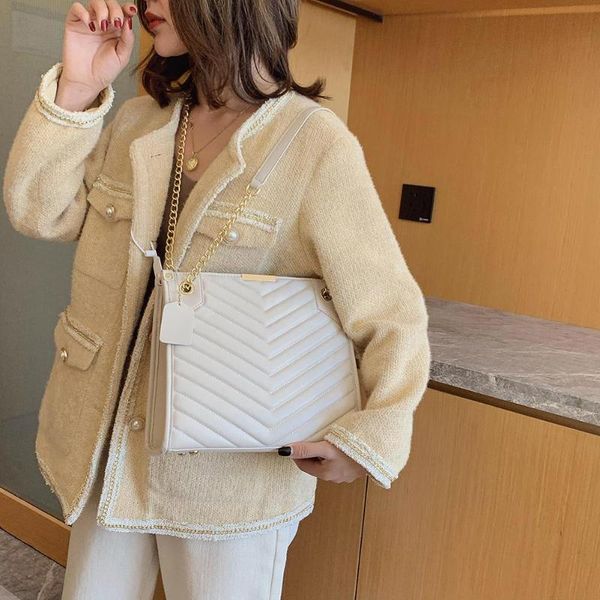 women crossbody bags atmosphere mature well designed leather fashion pure color retro shoulder messenger handbags
women crossbody bags atmosphere mature well designed leather fashion pure color retro shoulder messenger handbags