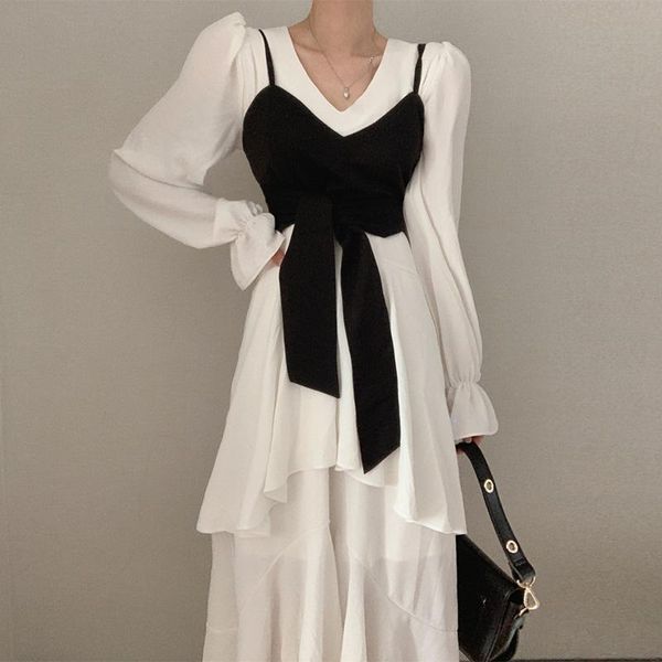 casual dresses zcsmll korean chic temperament slim waist wrapped chest camisole + v-neck irregular flared sleeve women dress female, Black;gray
casual dresses zcsmll korean chic temperament slim waist wrapped chest camisole + v-neck irregular flared sleeve women dress female, Black;gray
