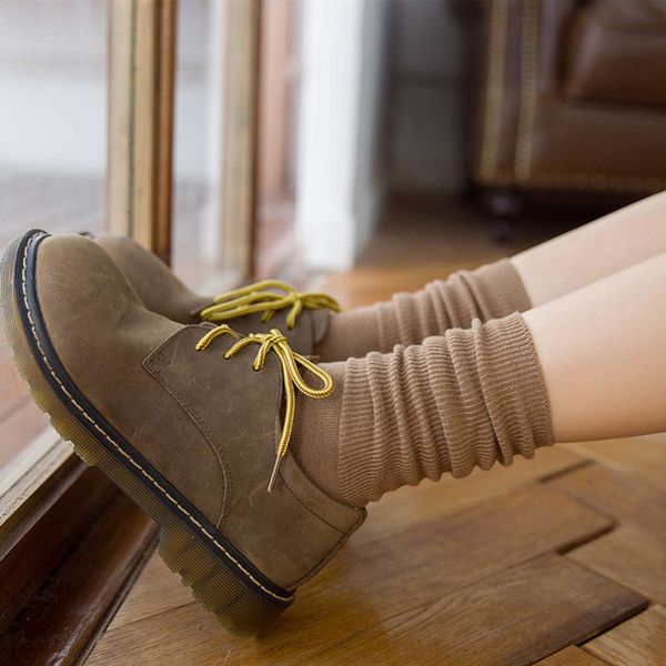 autumn and winter new cotton pile double needle solid color medium tube women's stockings rolled rib socks, Black;white
autumn and winter new cotton pile double needle solid color medium tube women's stockings rolled rib socks, Black;white