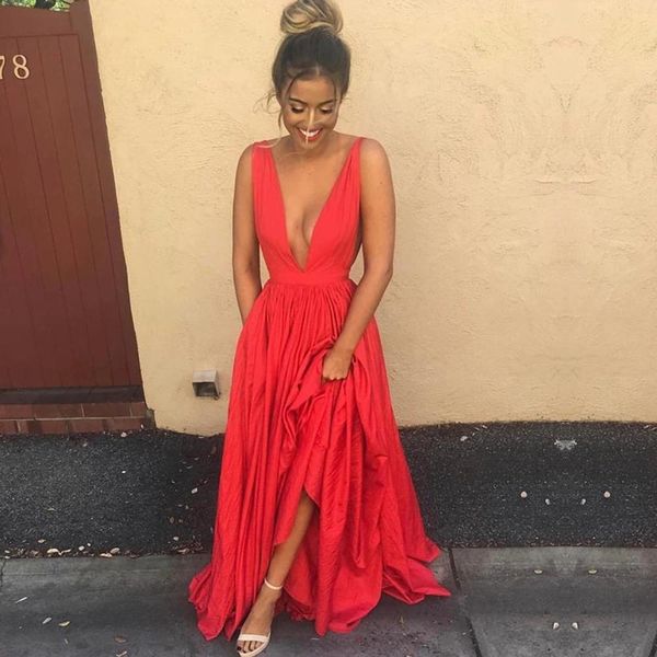 plunge v neck long prom dresses spaghetti straps deep v-neck backless ruffles a-line party gowns evening dresses l193, Black
plunge v neck long prom dresses spaghetti straps deep v-neck backless ruffles a-line party gowns evening dresses l193, Black