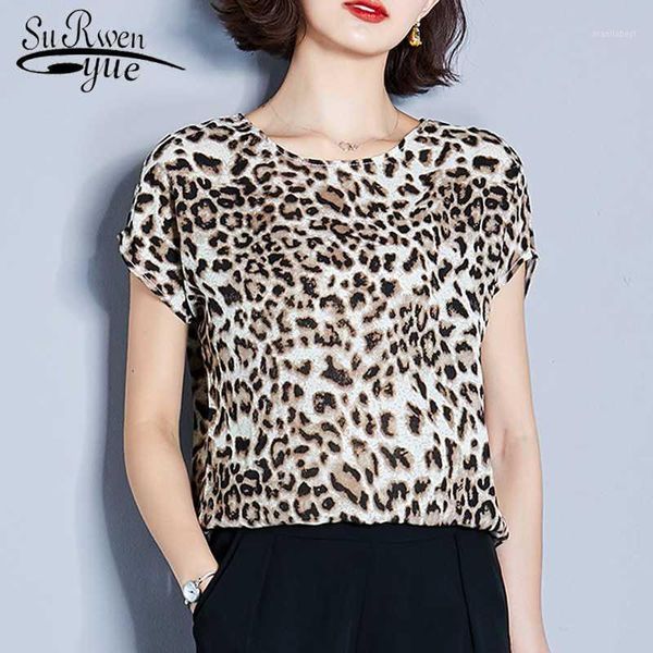 2020 summer new short sleeve leopard loose chiffon shirt women slim fit high-end print base fashion women's tunic 8843 501, White
2020 summer new short sleeve leopard loose chiffon shirt women slim fit high-end print base fashion women's tunic 8843 501, White