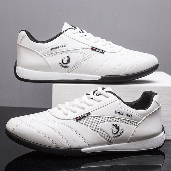 mens shoes pu new all-matching casual sports leather shoes white running shoes comfortable lightweight factory wholesale
mens shoes pu new all-matching casual sports leather shoes white running shoes comfortable lightweight factory wholesale