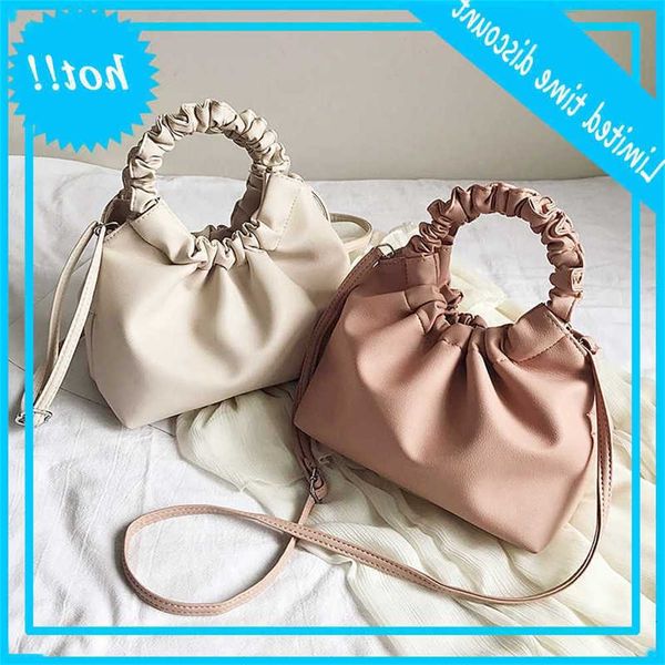 women simple dumplings messenger designer retro new fashion cloud female crossbody shoulder tide handbag clutch bag ocjh
women simple dumplings messenger designer retro new fashion cloud female crossbody shoulder tide handbag clutch bag ocjh