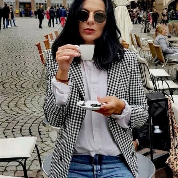 women elegant black white plaid blazer jacket three quarter sleeve pocket decoration office wear female outerwear chic 201201, White;black
women elegant black white plaid blazer jacket three quarter sleeve pocket decoration office wear female outerwear chic 201201, White;black
