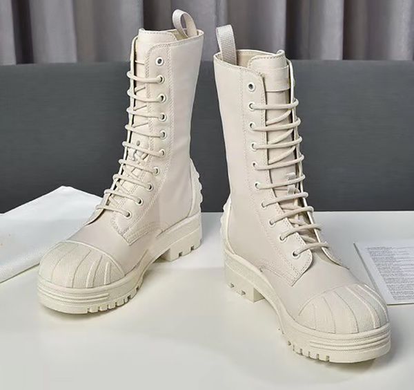 bandage medium length martin boots womens 2020 winter fashion handsome shell head motorcycle boots black and white thick bottom short boots
bandage medium length martin boots womens 2020 winter fashion handsome shell head motorcycle boots black and white thick bottom short boots
