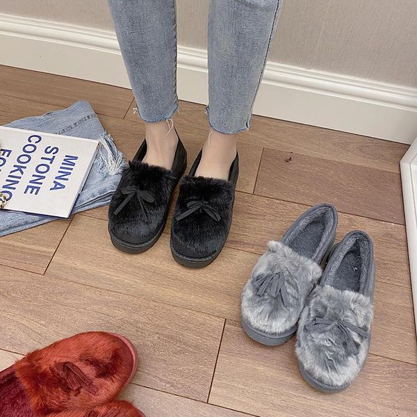 eoeodoit women winter faux fur shoes round toe slip on flat heel house shoes, Black
eoeodoit women winter faux fur shoes round toe slip on flat heel house shoes, Black