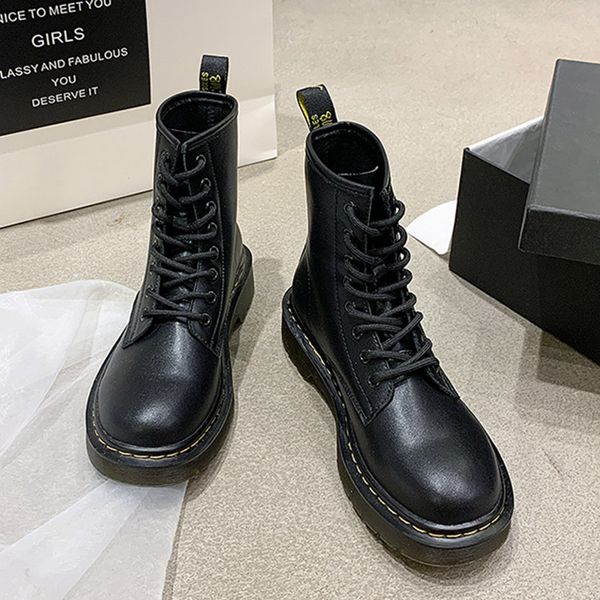 2020 fashion british style autumn and winter lady genuine leather flat ankle boot casual martin shoes for ladies, Black
2020 fashion british style autumn and winter lady genuine leather flat ankle boot casual martin shoes for ladies, Black