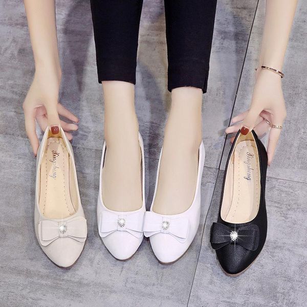 2020 spring women flats pointed toe slip on flat shoes comfortable ladies shoes woman bow boat zapatos mujer black 7994n
2020 spring women flats pointed toe slip on flat shoes comfortable ladies shoes woman bow boat zapatos mujer black 7994n