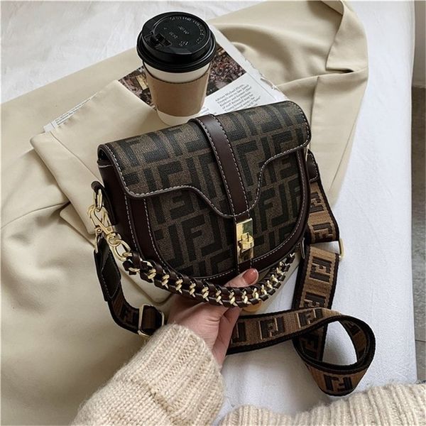 factory store shop women's bag 2022 new fashion printed single shoulder messenger women's hand simple saddle xi32
factory store shop women's bag 2022 new fashion printed single shoulder messenger women's hand simple saddle xi32