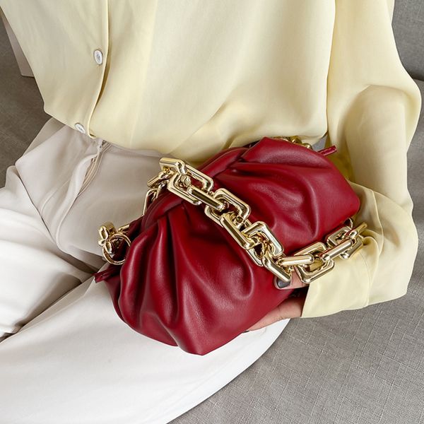 axukes small thick chain pu leather crossbody bag for women 2020 shoulder handbags women's trend hand bag
axukes small thick chain pu leather crossbody bag for women 2020 shoulder handbags women's trend hand bag