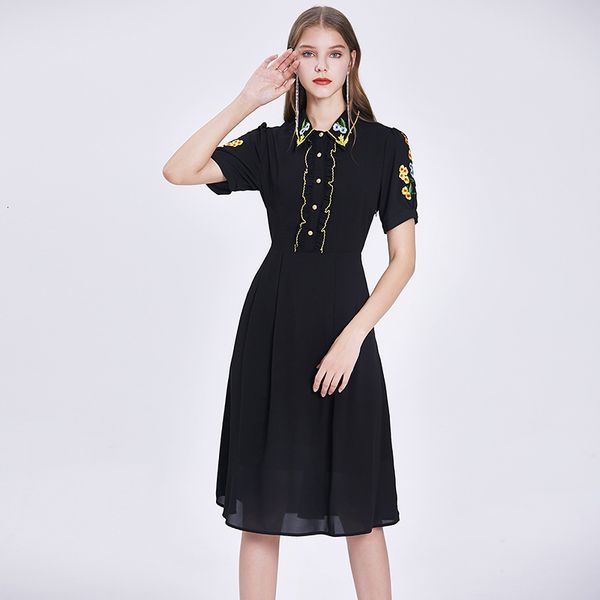 2021 new merchall italy flowers embroidery runway summer turn down neck ruffles buttons closed casual chiffon q94f, Black;gray
2021 new merchall italy flowers embroidery runway summer turn down neck ruffles buttons closed casual chiffon q94f, Black;gray