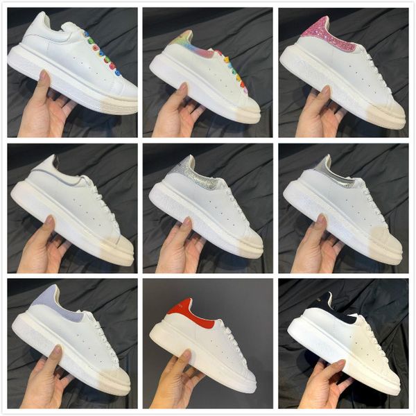 2021 casual shoes womens mens trainers leather platform shoes flat chaussures de sport zapatillas suede scarpe with box
2021 casual shoes womens mens trainers leather platform shoes flat chaussures de sport zapatillas suede scarpe with box