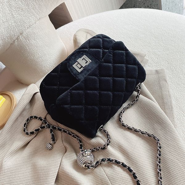 suede mini crossbody bags for women 2020 women's trending branded shoulder handbags and purses luxury chain hand bag c1019
suede mini crossbody bags for women 2020 women's trending branded shoulder handbags and purses luxury chain hand bag c1019