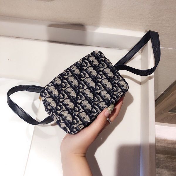 wholesale fashion canvas backpack for women handbag purse women fashion back pack shoulder bag handbag presbyopic mini messenger bag g564, Black
wholesale fashion canvas backpack for women handbag purse women fashion back pack shoulder bag handbag presbyopic mini messenger bag g564, Black